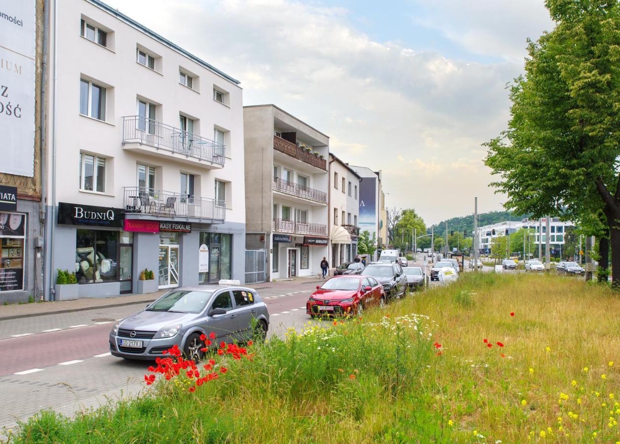 A&J Aparts Gdynia Extérieur photo